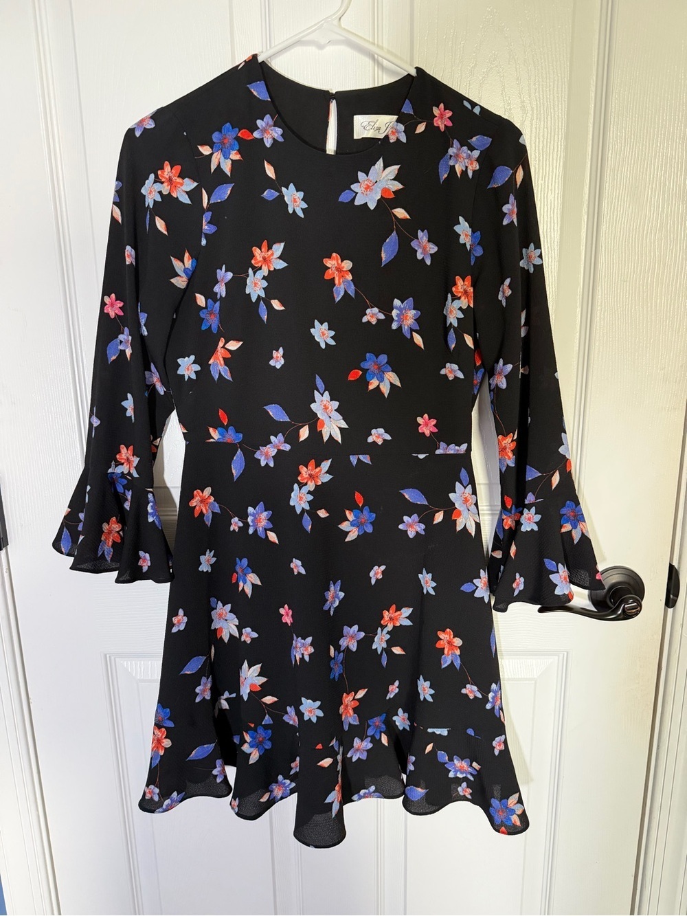 Eliza J Floral Flare Cuff Dress 4P - Picture 5 of 7